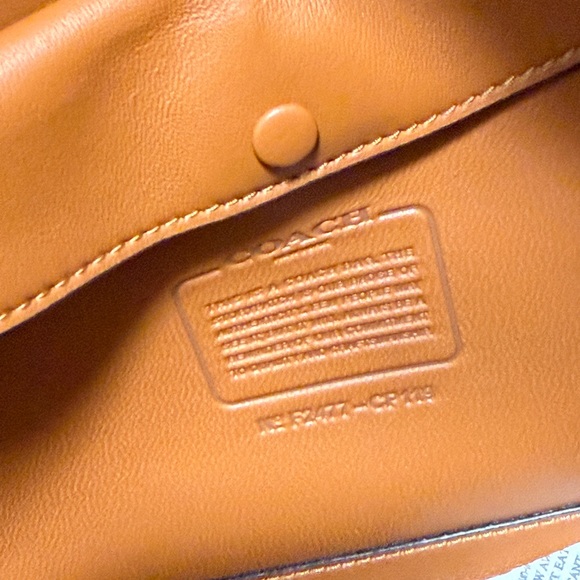 coach Broome Carryall Black Leather Handbag - Picture 11 of 11